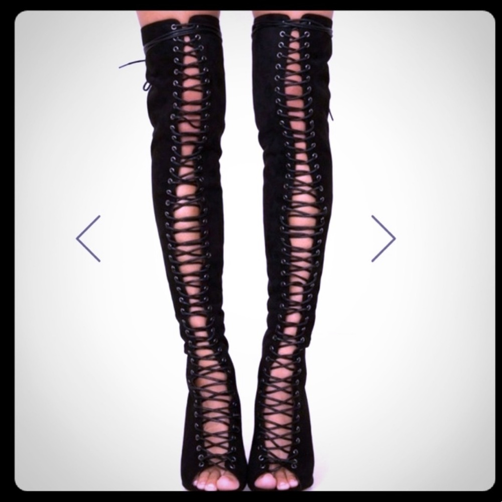 Bellini Over the knee boots. *NEW*